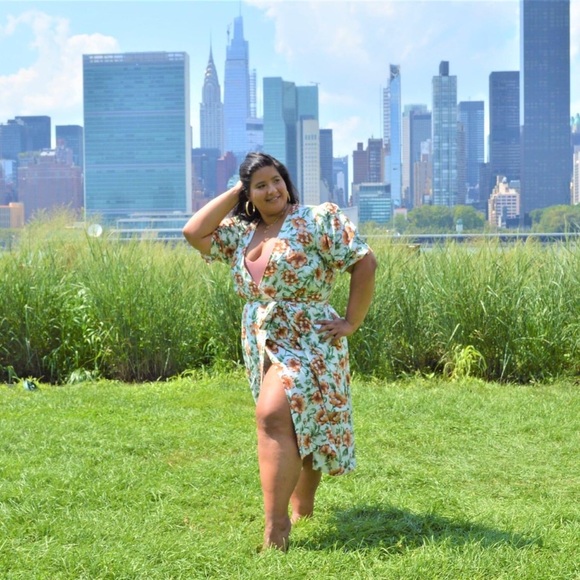 💙📦 Love it, get it!🦄💛 - Picture 3 of 4